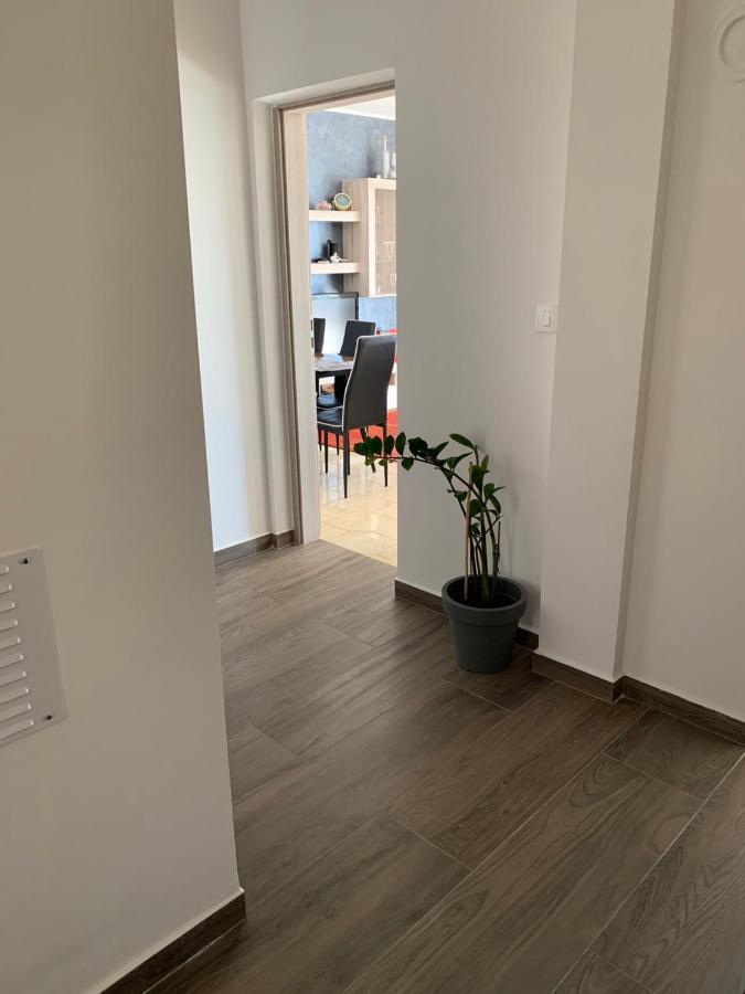 App Maria 1 Apartment Zambratija  Ngoại thất bức ảnh