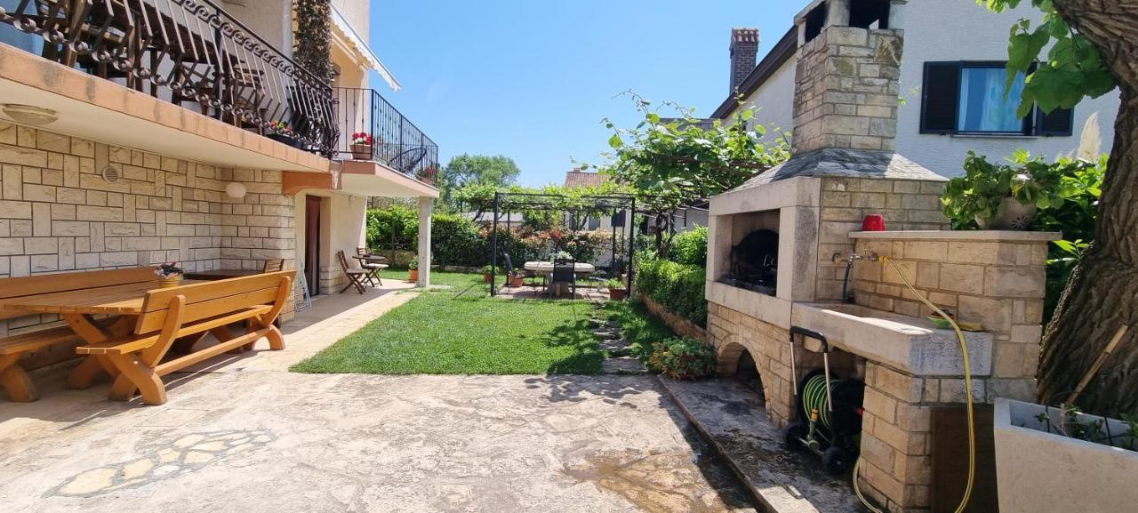 App Maria 1 Apartment Zambratija  Ngoại thất bức ảnh